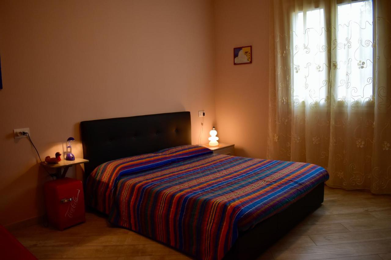 Tra Il Borgo E Il Mare Bed & Breakfast Cervo Bagian luar foto