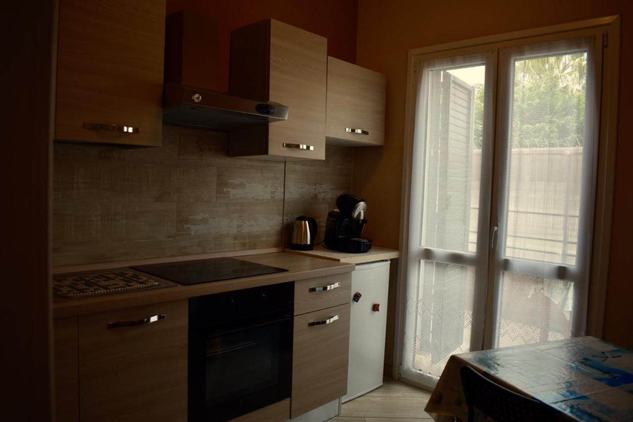 Tra Il Borgo E Il Mare Bed & Breakfast Cervo Bagian luar foto
